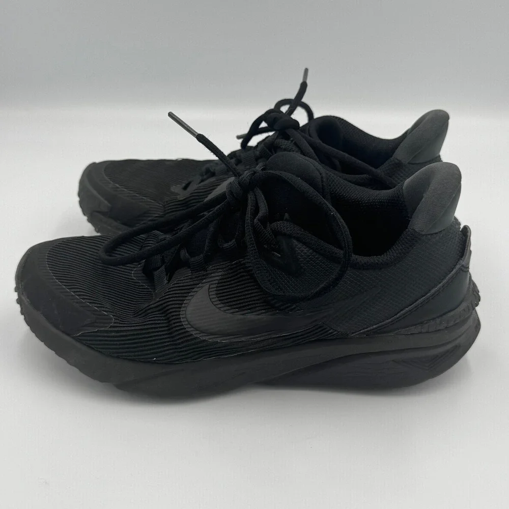 Nike star runner